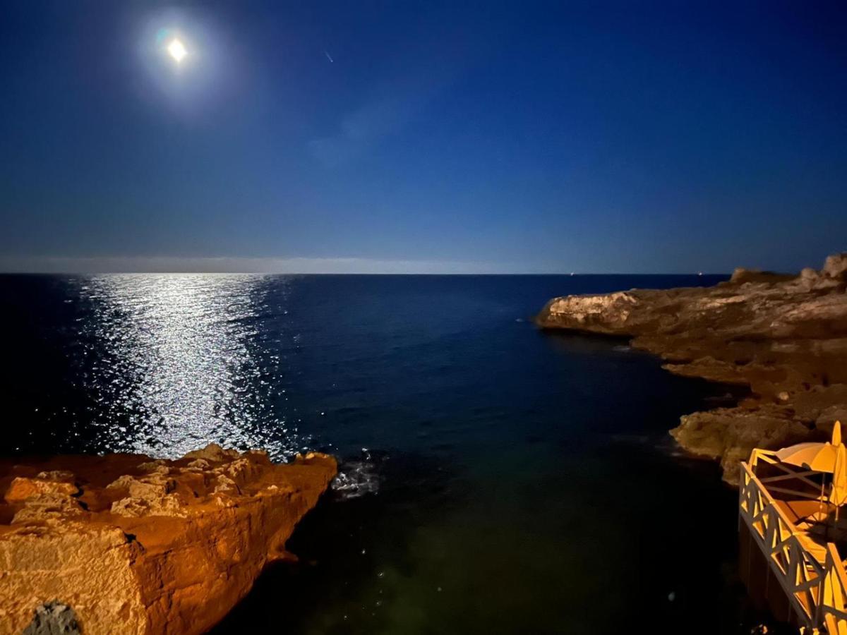 Lo Scalo Bed And Breakfast Marina Di Novaglie アレッサーノ エクステリア 写真
